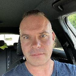 Chris84300, Home sitter Cavaillon France