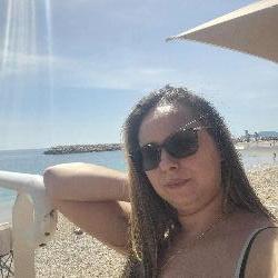 Cindy1711, Home sitter Toulon France