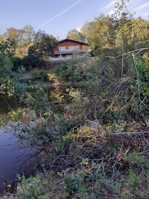 home sitting, France, Courçais