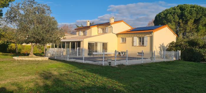 home sitting, France, Labastide-d'Anjou